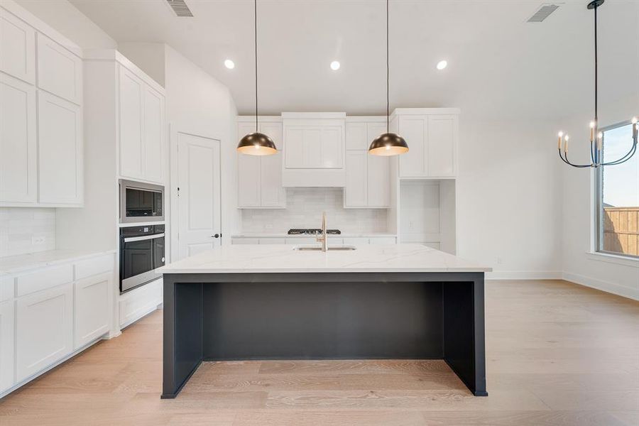 Furnished interior view inside a new home in Quail Hollow, Rockwall (Image 6).