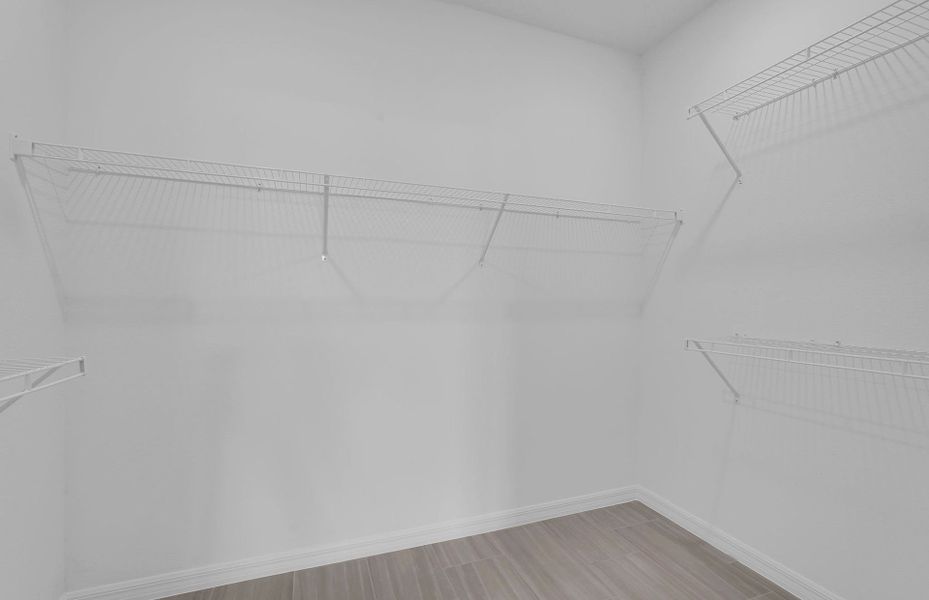 Ellenwood | Owner's Closet