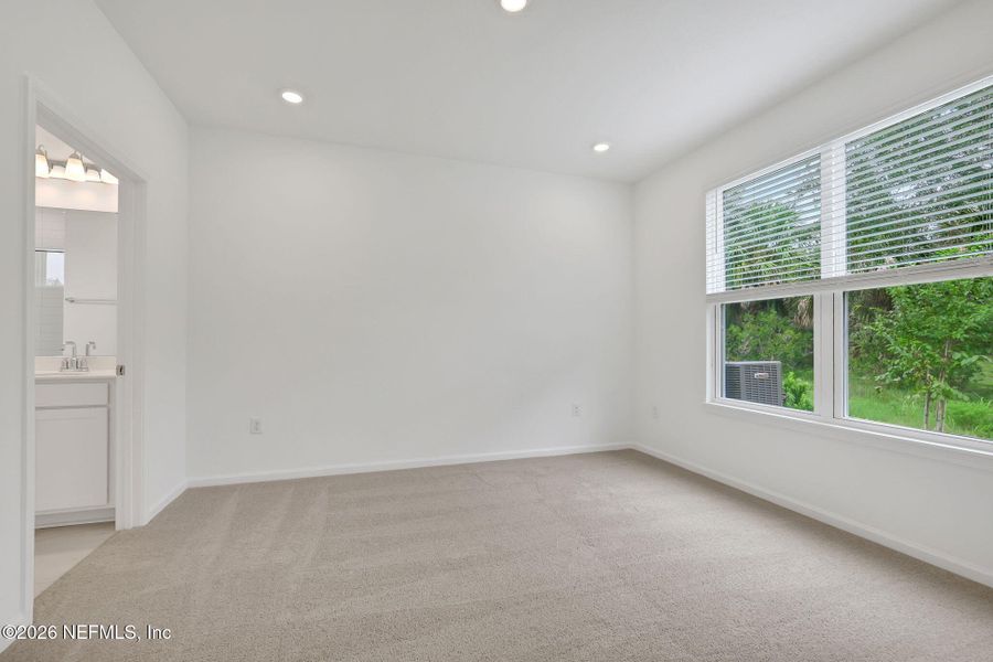 Spacious, unfurnished interior of a new home in , Palm Coast (Image 25).