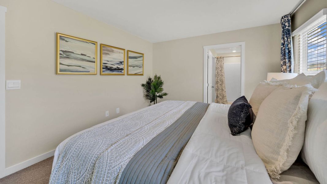 Furnished interior view inside a new home in Timber Creek, Rossville (Image 15).
