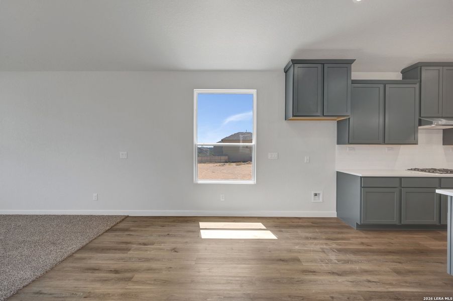 Spacious, unfurnished interior of a new home in , San Antonio (Image 17).