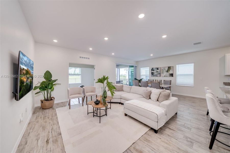 Furnished interior view inside a new home in , Port St. Lucie (Image 37).