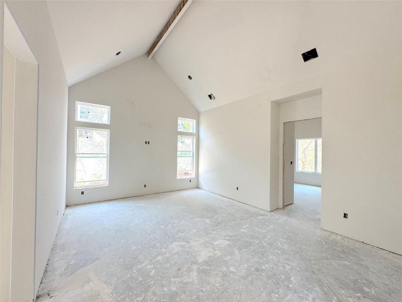 Spacious, unfurnished interior of a new home in , Canyon Lake (Image 7). Spacious, unfurnished interior of a new home in , Canyon Lake (Image 7).