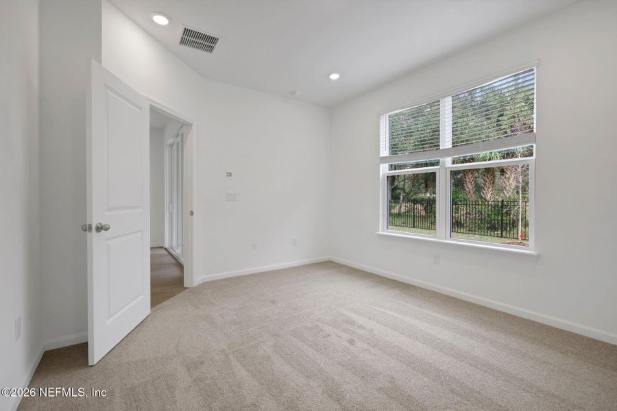 Spacious, unfurnished interior of a new home in The Hammock at Palm Harbor, Palm Coast (Image 14).