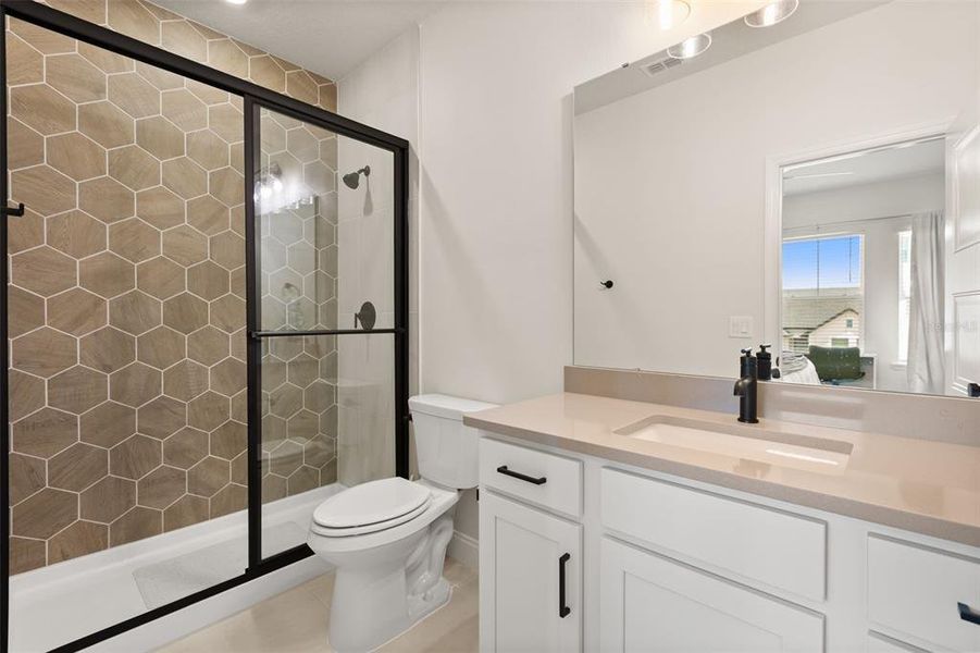 Furnished interior view inside a new home in , Clermont (Image 18). Furnished interior view inside a new home in , Clermont (Image 18).