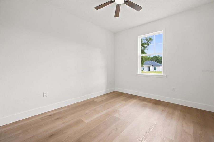 Spacious, unfurnished interior of a new home in , Dunnellon (Image 19).