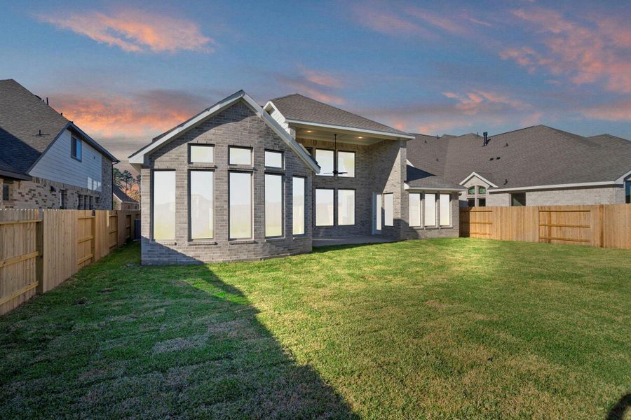 Exterior details and patio area of a home in The Meadows at Imperial Oaks 60', Conroe (Image 3).
