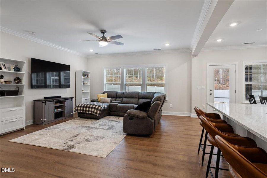 4038 Front Runner Dr. 4038 Front Runner Dr.