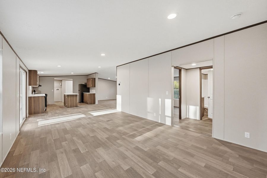 Spacious, unfurnished interior of a new home in , Hastings (Image 23).
