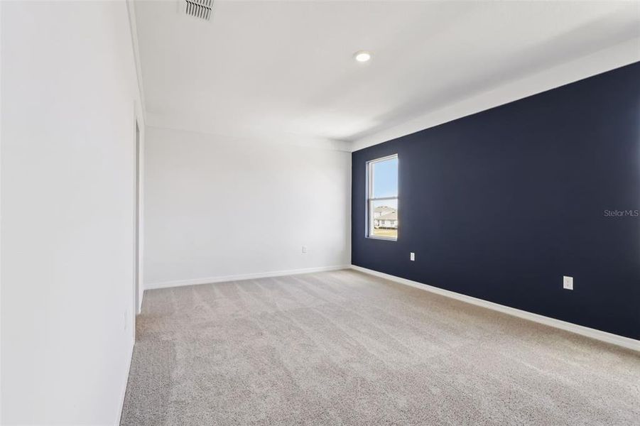 Spacious, unfurnished interior of a new home in , Haines City (Image 28).