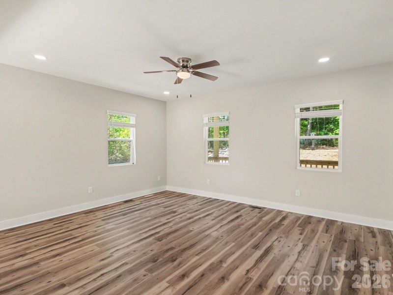 Spacious, unfurnished interior of a new home in , Gastonia (Image 15).
