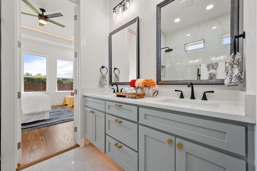 Lovely Primary bathroom