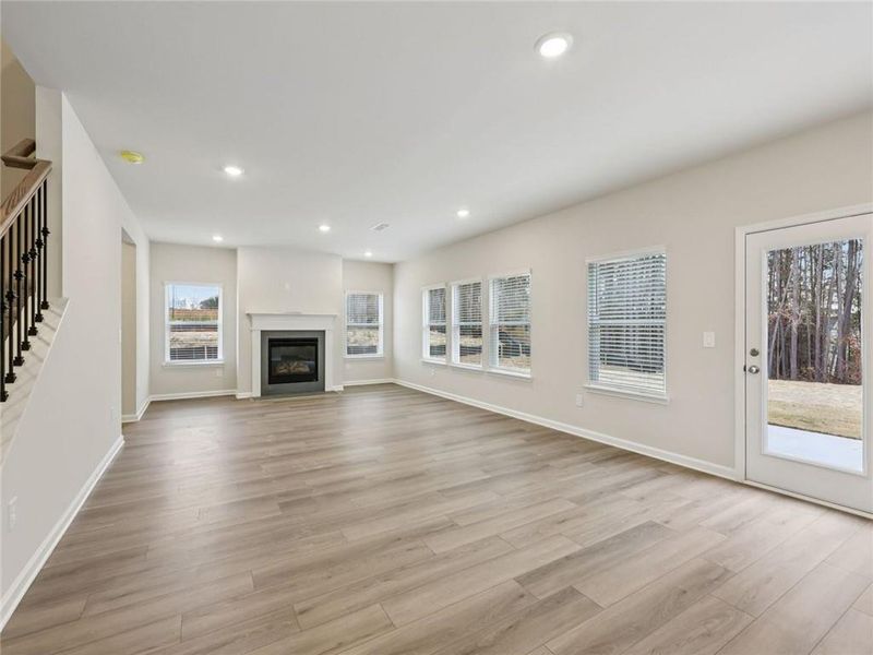 Spacious, unfurnished interior of a new home in Northwoods at Mirror Lake, Villa Rica (Image 10). Spacious, unfurnished interior of a new home in Northwoods at Mirror Lake, Villa Rica (Image 10).