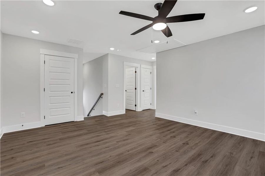 Spacious, unfurnished interior of a new home in Villas at Dawsonville, Dawsonville (Image 16). Spacious, unfurnished interior of a new home in Villas at Dawsonville, Dawsonville (Image 16).