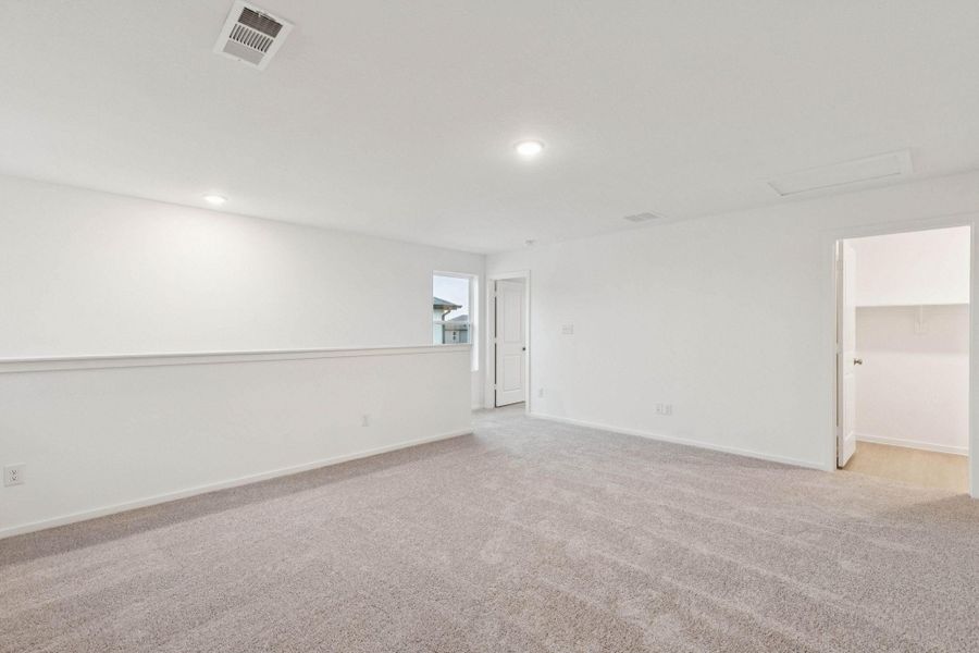 Spacious, unfurnished interior of a new home in Montgomery Bend, Montgomery (Image 12). Spacious, unfurnished interior of a new home in Montgomery Bend, Montgomery (Image 12).