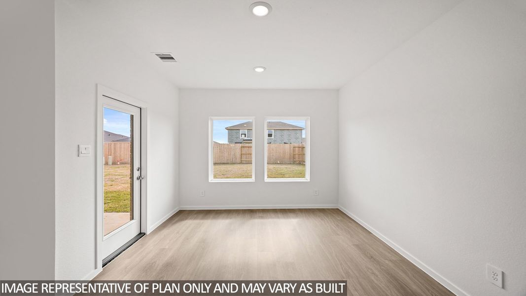 Spacious, unfurnished interior of a new home in Sunterra, Katy (Image 13).