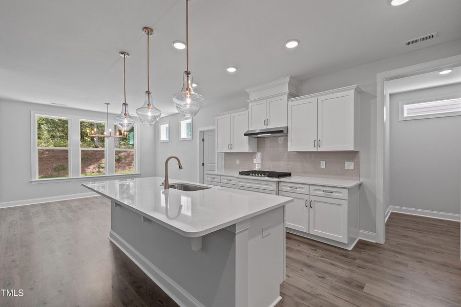 19-9168 Dupree Mdw _7305