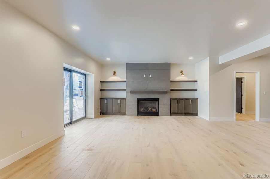Spacious, unfurnished interior of a new home in , Tabernash (Image 15).
