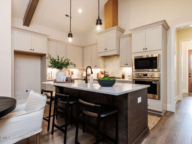 011-1280x960-kitchen