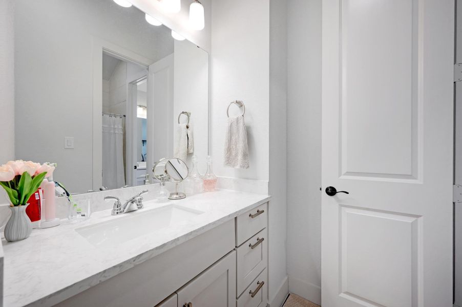 Furnished interior view inside a new home in La Cima 60', San Marcos (Image 6). Furnished interior view inside a new home in La Cima 60', San Marcos (Image 6).