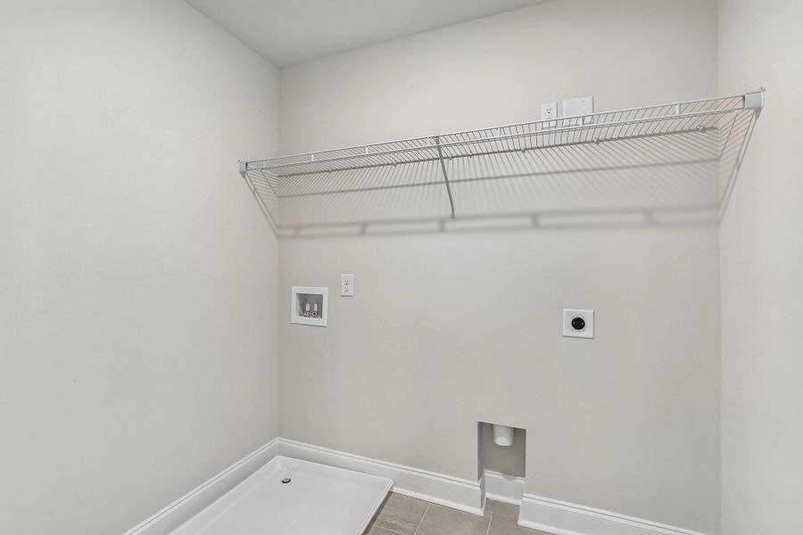 Spacious, unfurnished interior of a new home in Cades Bluff, Lebanon (Image 27). Spacious, unfurnished interior of a new home in Cades Bluff, Lebanon (Image 27).