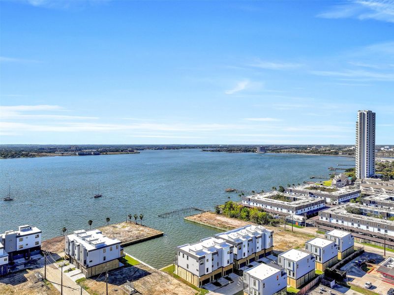 Image 35 of a home in Lago Pointe. Image 35 of a home in Lago Pointe.