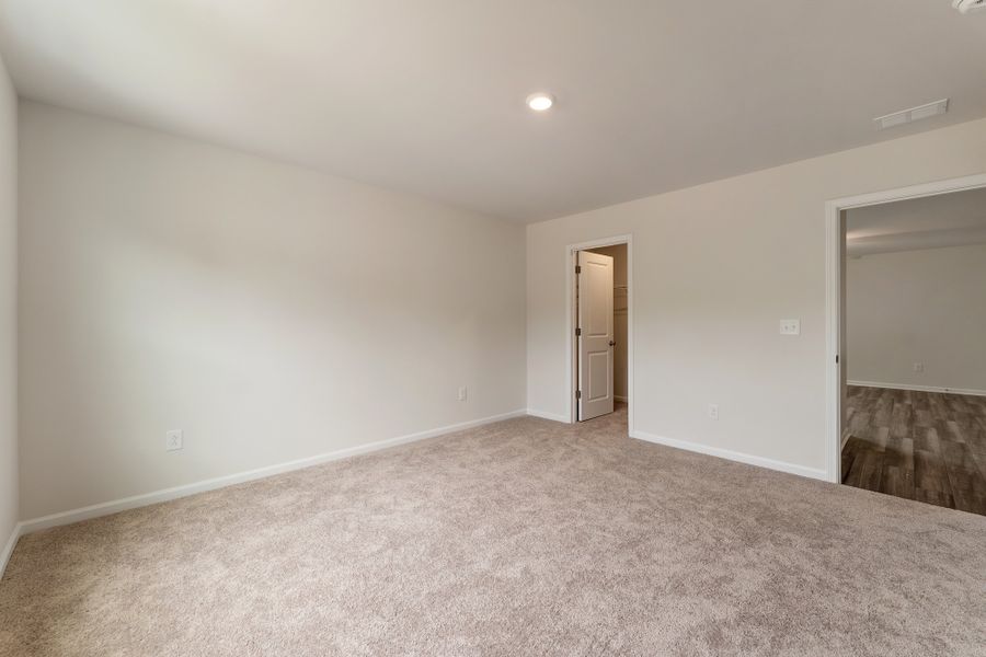 Spacious, unfurnished interior of a new home in Richmond Hill, Inman (Image 22). Spacious, unfurnished interior of a new home in Richmond Hill, Inman (Image 22).