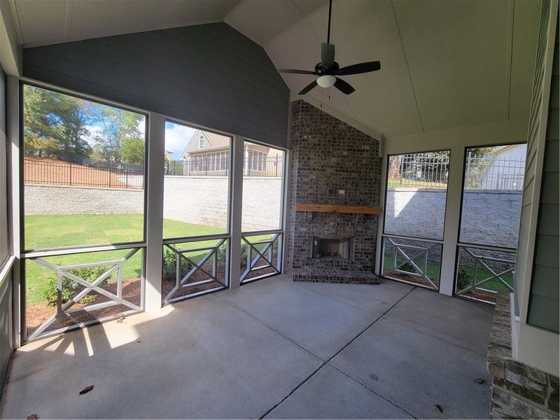 Image 28 of a home in .