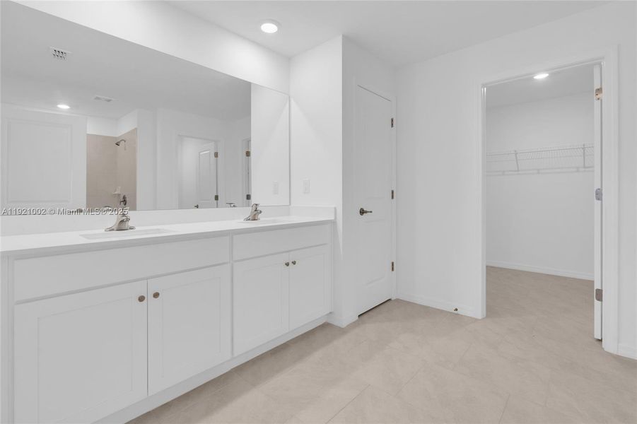 Furnished interior view inside a new home in , Cape Coral (Image 8). Furnished interior view inside a new home in , Cape Coral (Image 8).