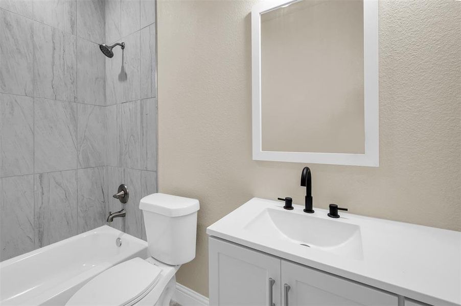 Image 30 of a home in .