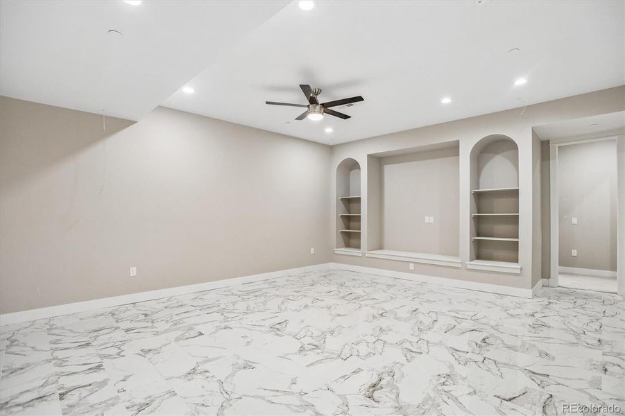 Spacious, unfurnished interior of a new home in , Hudson (Image 36).