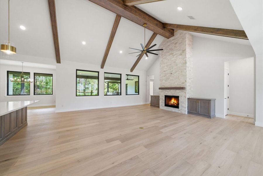Spacious, unfurnished interior of a new home in , Montgomery (Image 21).