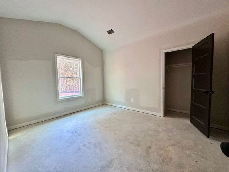 Image 18 of a home in Forrest Farms.