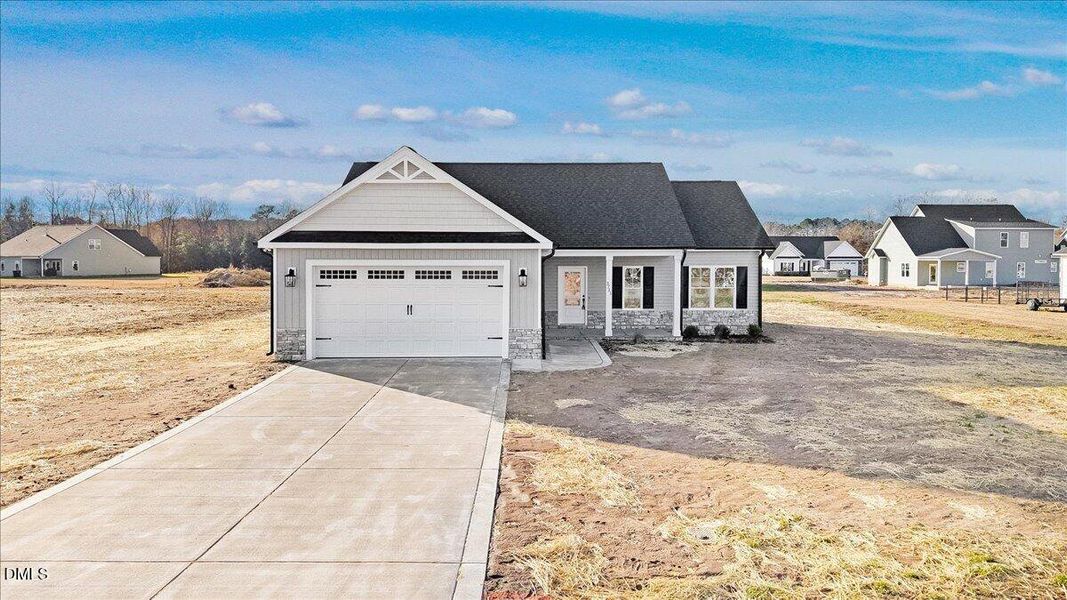 16-3711 Drew Farmer Rd-16