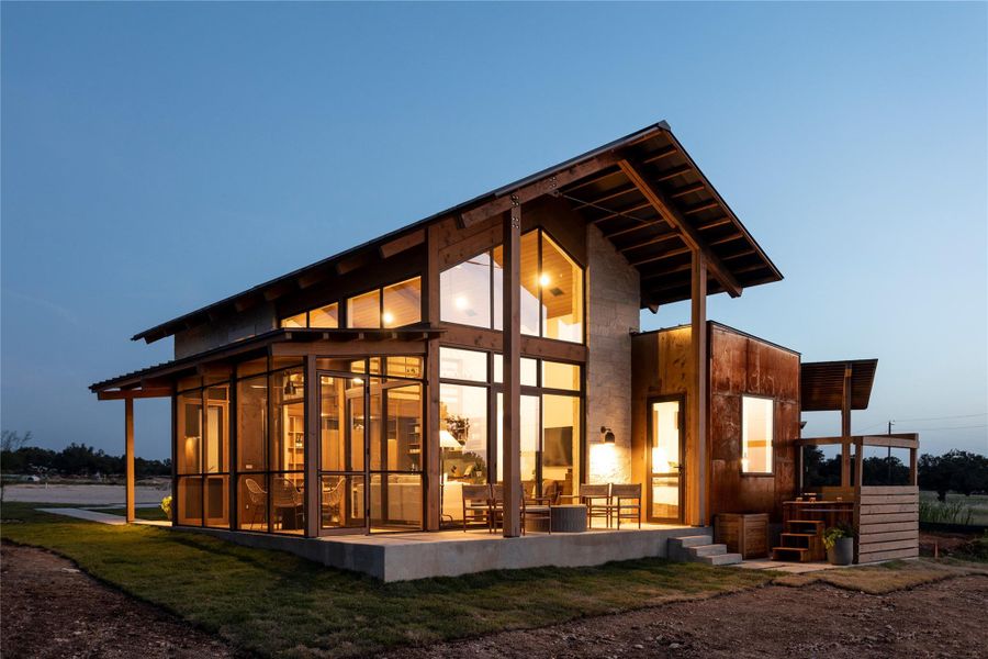 Image 38 of a home in .