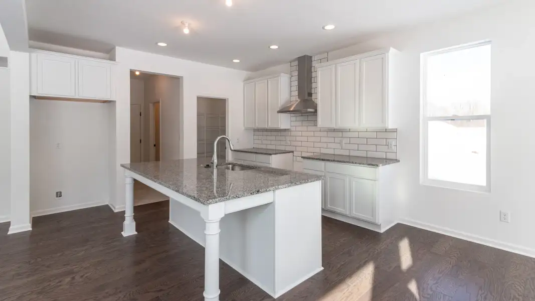 Representative furnished interior of a home built from the The Middleton by Norfolk Homes in Offsite Builds Southern Michigan, Ann Arbor (Image 11).