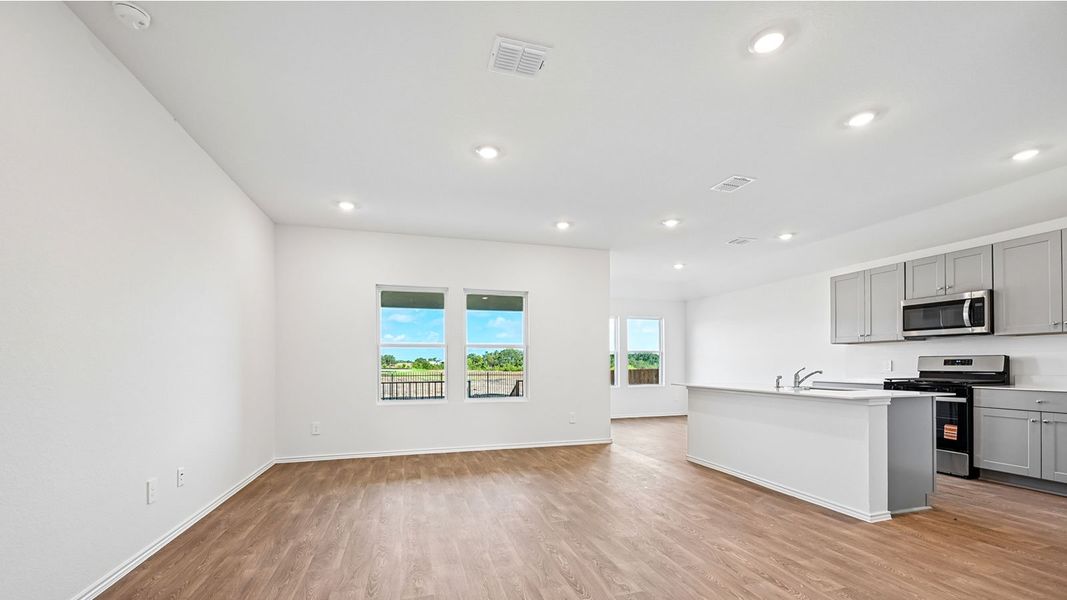 Spacious, unfurnished interior of a new home in Watermill, Uhland (Image 12). Spacious, unfurnished interior of a new home in Watermill, Uhland (Image 12).