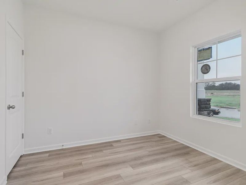 Spacious, unfurnished interior of a new home in Providence Station at Trolley Run, Aiken (Image 5).
