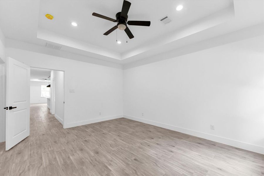 Spacious, unfurnished interior of a new home in , Montgomery (Image 41). Spacious, unfurnished interior of a new home in , Montgomery (Image 41).