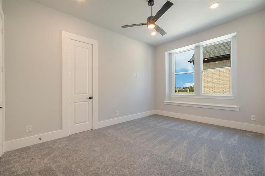 Spacious, unfurnished interior of a new home in , McKinney (Image 34). Spacious, unfurnished interior of a new home in , McKinney (Image 34).