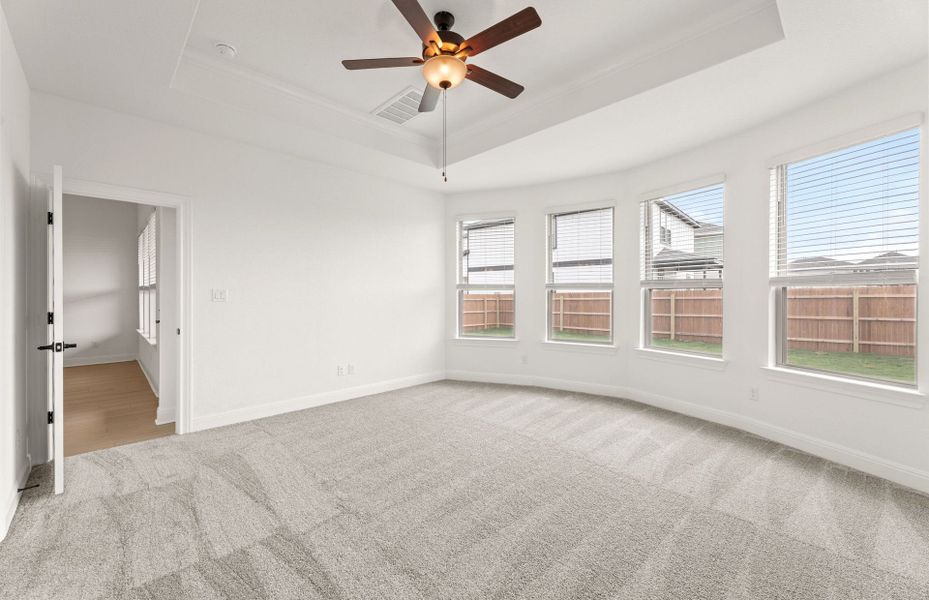 Spacious, unfurnished interior of a new home in Santa Rita Ranch, Liberty Hill (Image 45). Spacious, unfurnished interior of a new home in Santa Rita Ranch, Liberty Hill (Image 45).