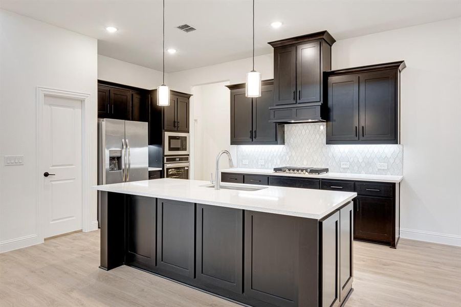 Furnished interior view inside a new home in Terracina, Rockwall (Image 7).