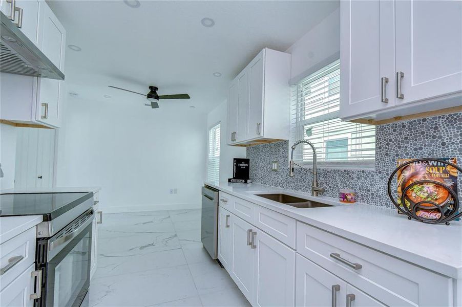 Furnished interior view inside a new home in , Bradenton (Image 4). Furnished interior view inside a new home in , Bradenton (Image 4).