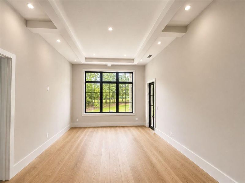 Spacious, unfurnished interior of a new home in , Alpharetta (Image 52).