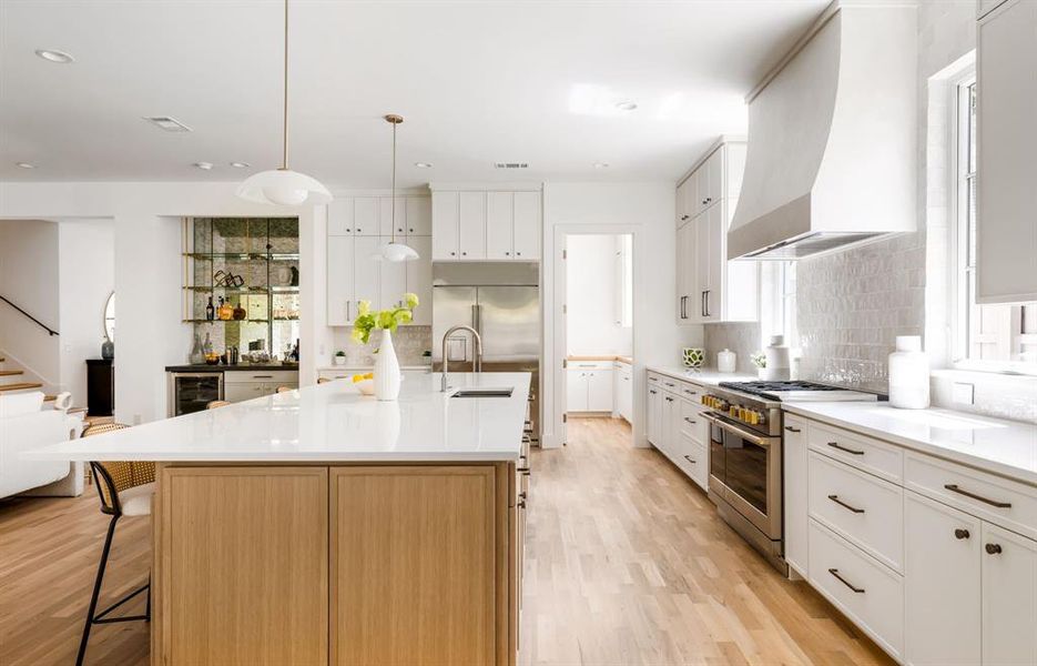 Furnished interior view inside a new home in , Dallas (Image 10). Furnished interior view inside a new home in , Dallas (Image 10).