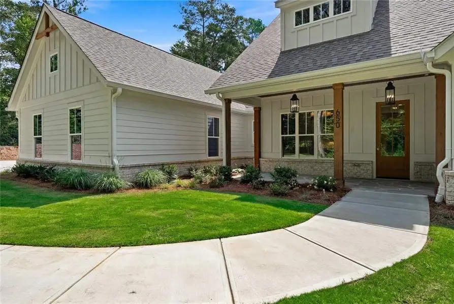 Exterior details and patio area of a home in , Marietta (Image 3).