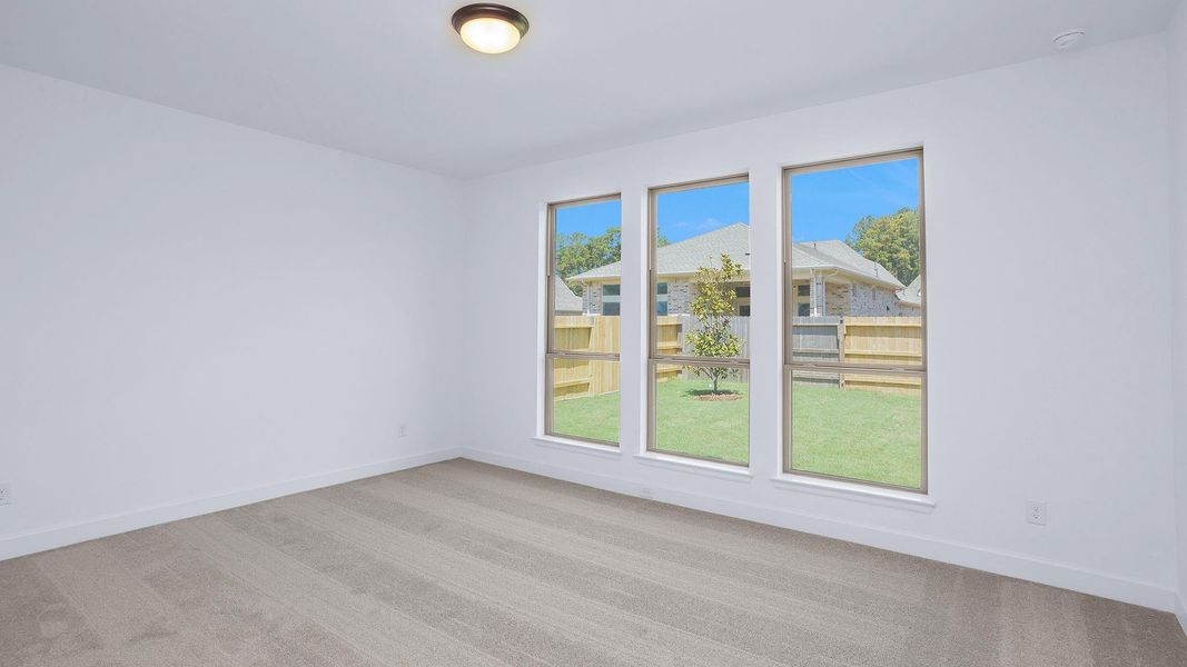 Spacious, unfurnished interior of a new home in Artavia, Conroe (Image 9).