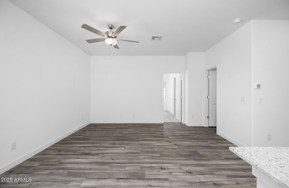 Southwest_Ash_A_R_006 Southwest_Ash_A_R_006