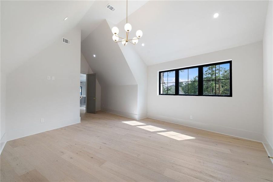 Spacious, unfurnished interior of a new home in , Dunwoody (Image 38).