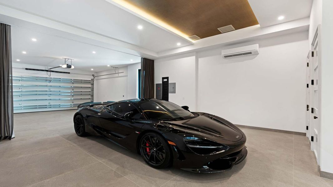 Furnished interior view inside a new home in , Boca Raton (Image 13).